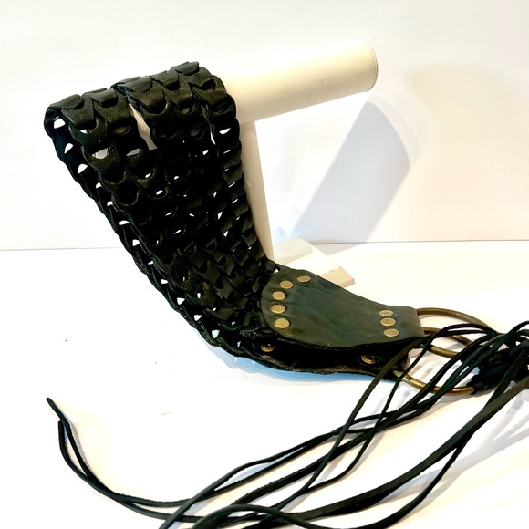 Isabel Marant Black Leather Belt with Gold Accents - Picture 1 of 5
